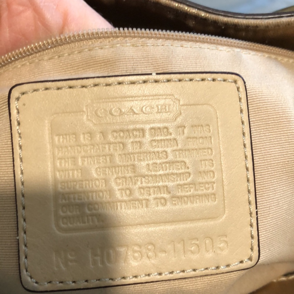 Coach Handbag - Picture 3 of 6